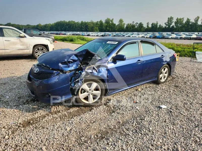 2010 Toyota CAMRY photo