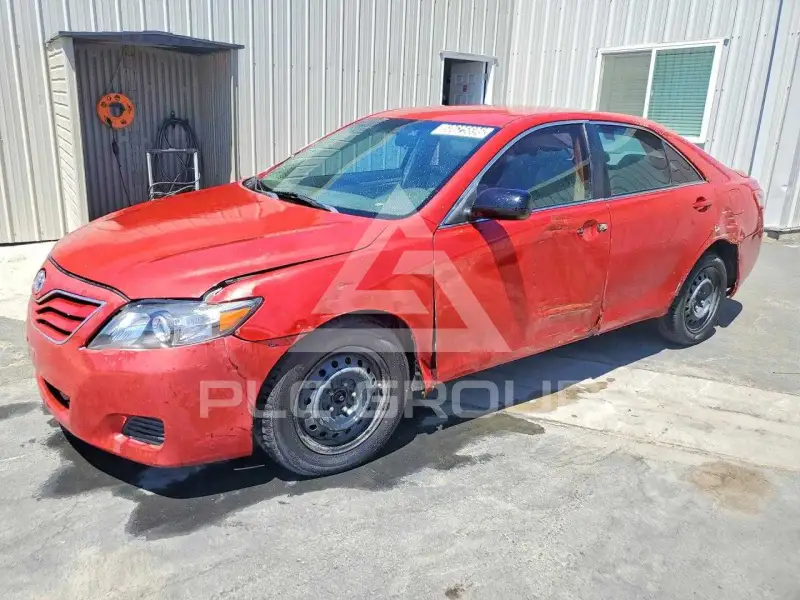2010 Toyota CAMRY фото