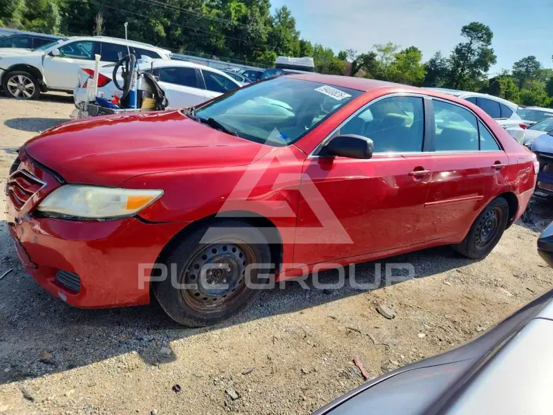 2010 Toyota CAMRY фото