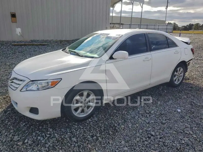 2010 Toyota CAMRY фото