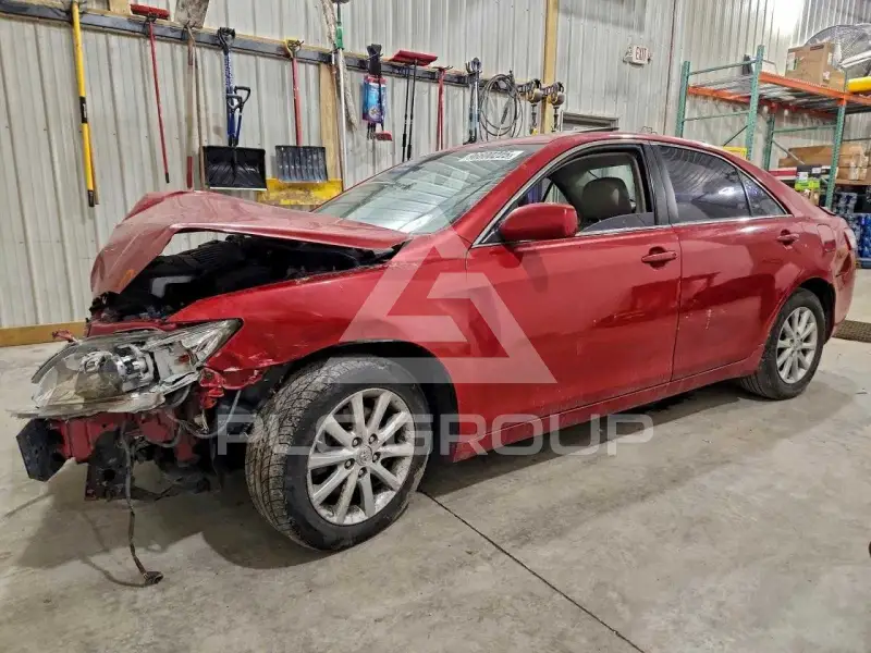 2010 Toyota CAMRY фото