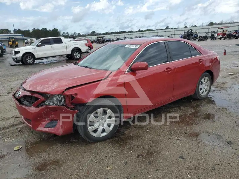 2010 Toyota CAMRY photo
