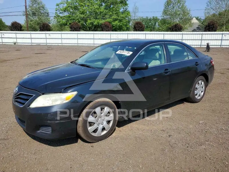 2010 Toyota CAMRY photo