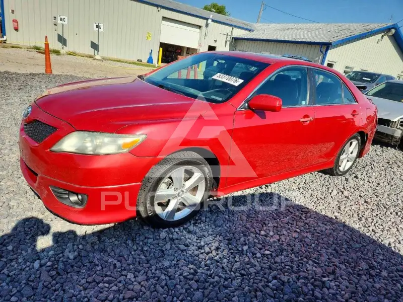 2010 Toyota CAMRY фото