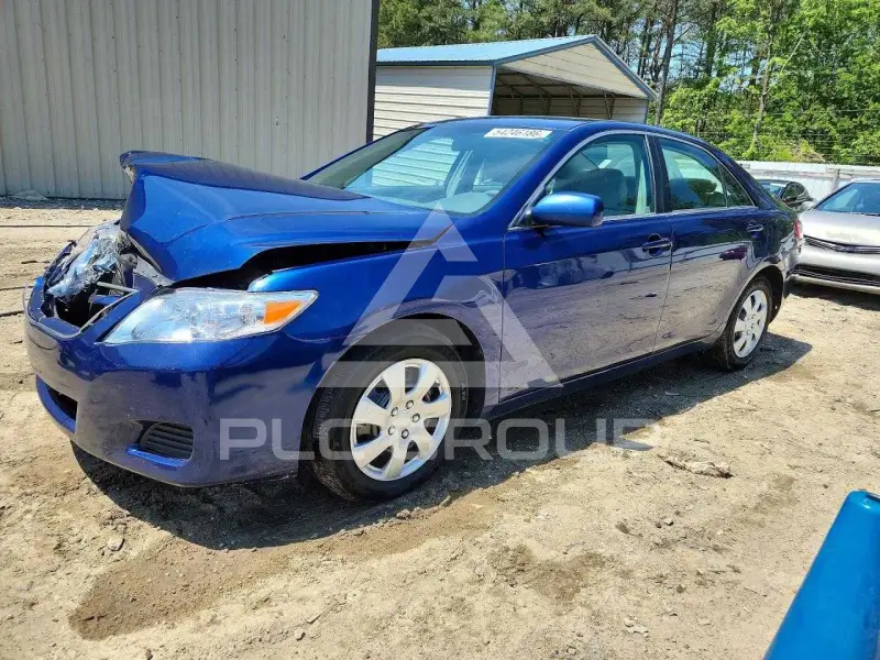 2010 Toyota CAMRY фото