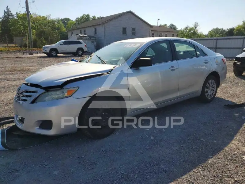 2010 Toyota CAMRY photo