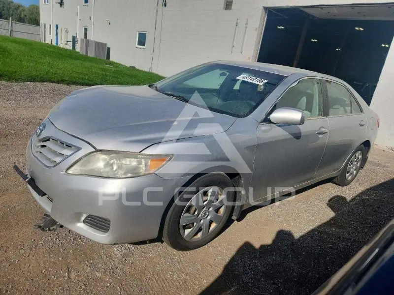 2010 Toyota CAMRY фото