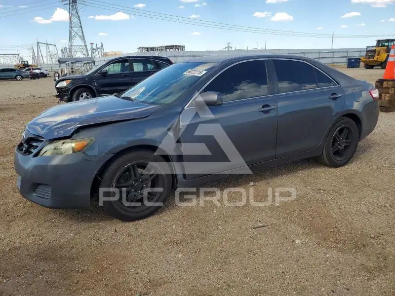 2010 Toyota CAMRY фото
