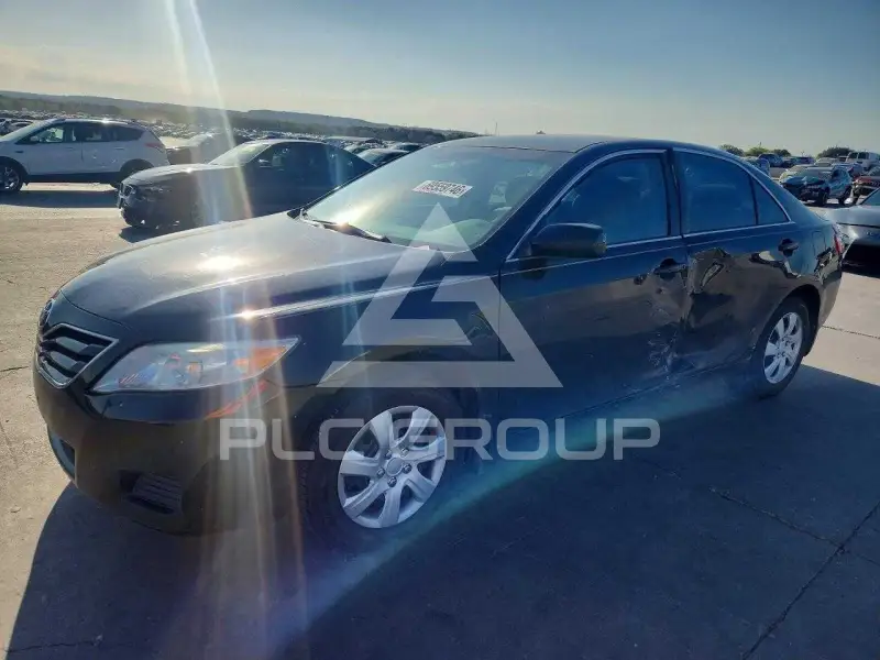 2010 Toyota CAMRY фото
