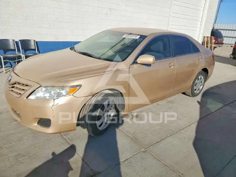 2010 Toyota CAMRY фото
