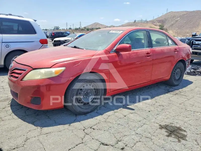 2010 Toyota CAMRY photo