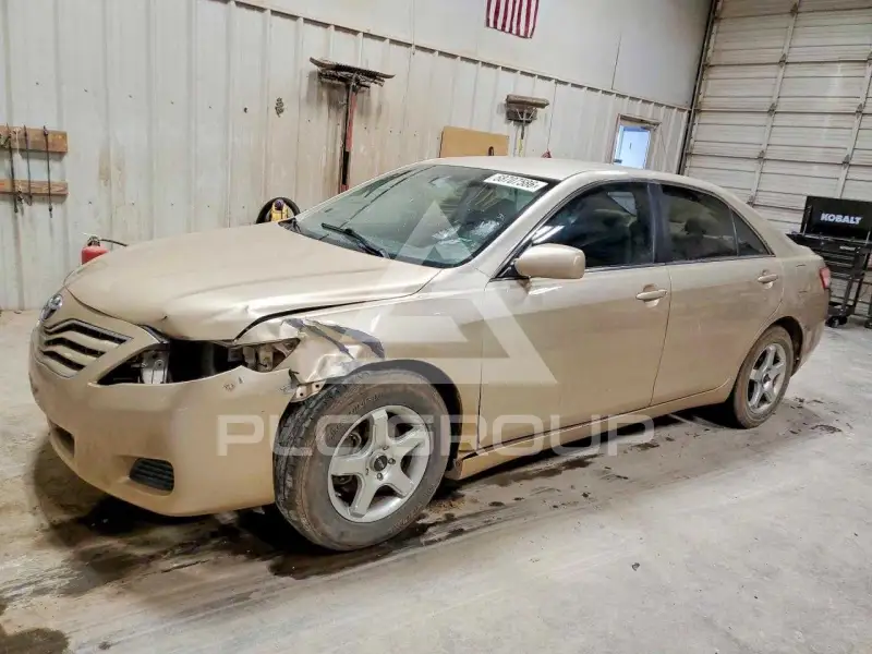 2010 Toyota CAMRY фото