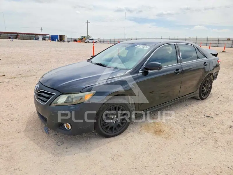 2010 Toyota CAMRY фото