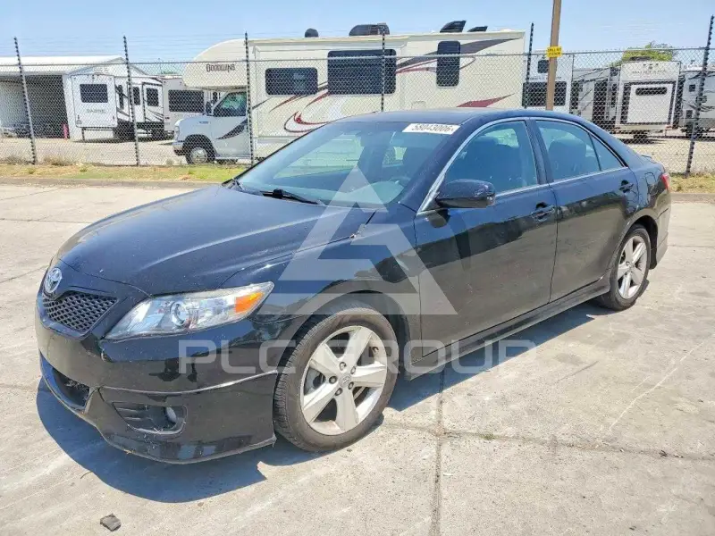 2010 Toyota CAMRY фото