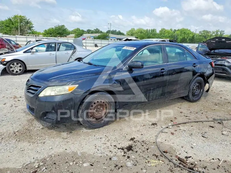 2010 Toyota CAMRY photo