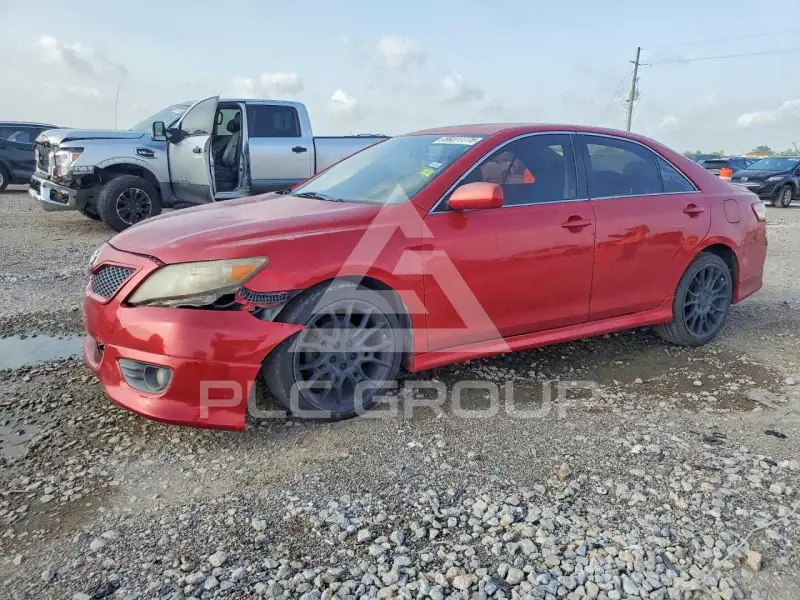 2010 Toyota CAMRY фото