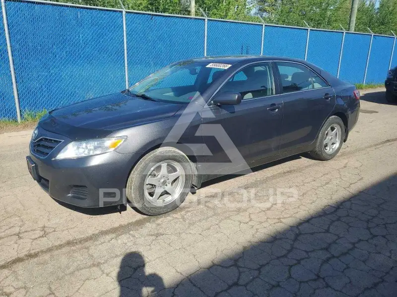 2010 Toyota CAMRY фото
