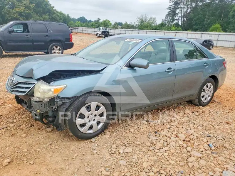 2010 Toyota CAMRY фото