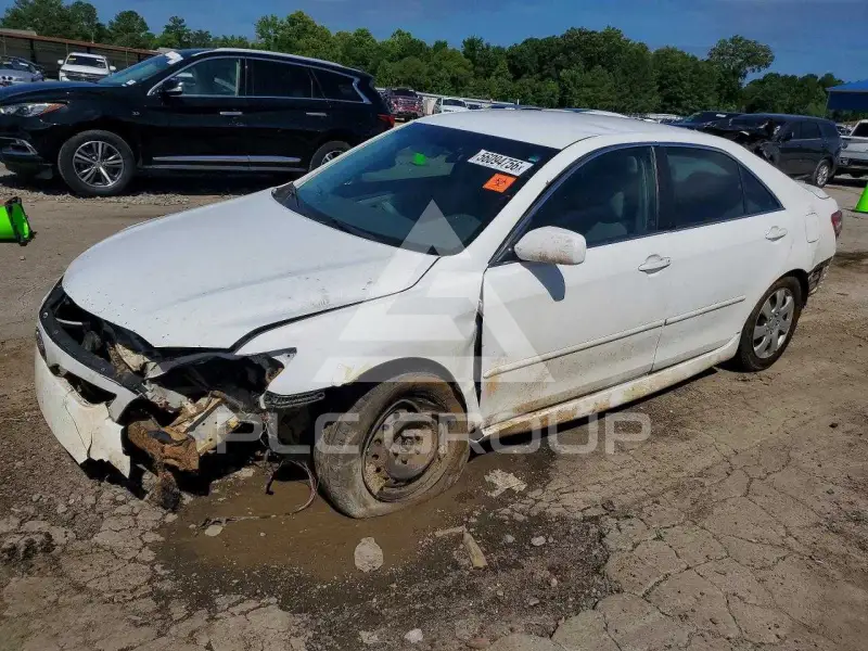 2010 Toyota CAMRY photo