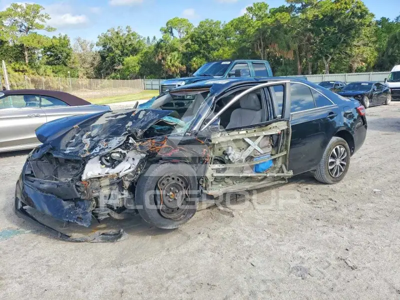2010 Toyota CAMRY photo