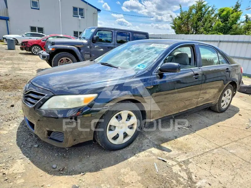 2010 Toyota CAMRY фото