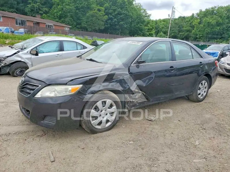 2010 Toyota CAMRY фото