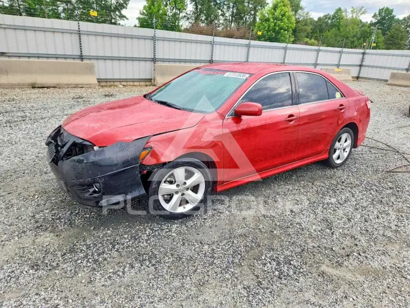 2010 Toyota CAMRY photo