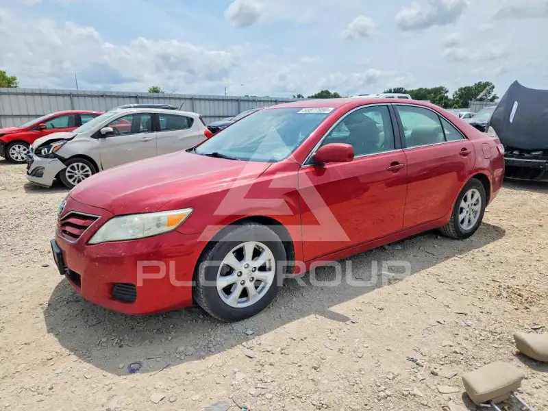2010 Toyota CAMRY photo