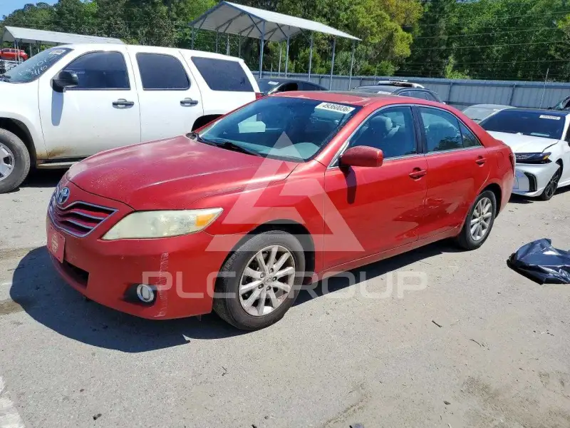 2010 Toyota CAMRY фото