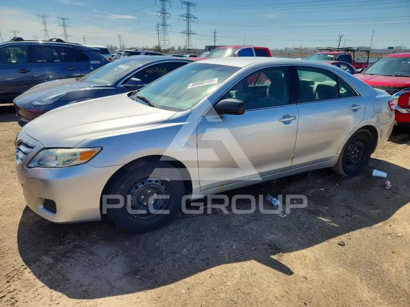 2010 Toyota CAMRY фото