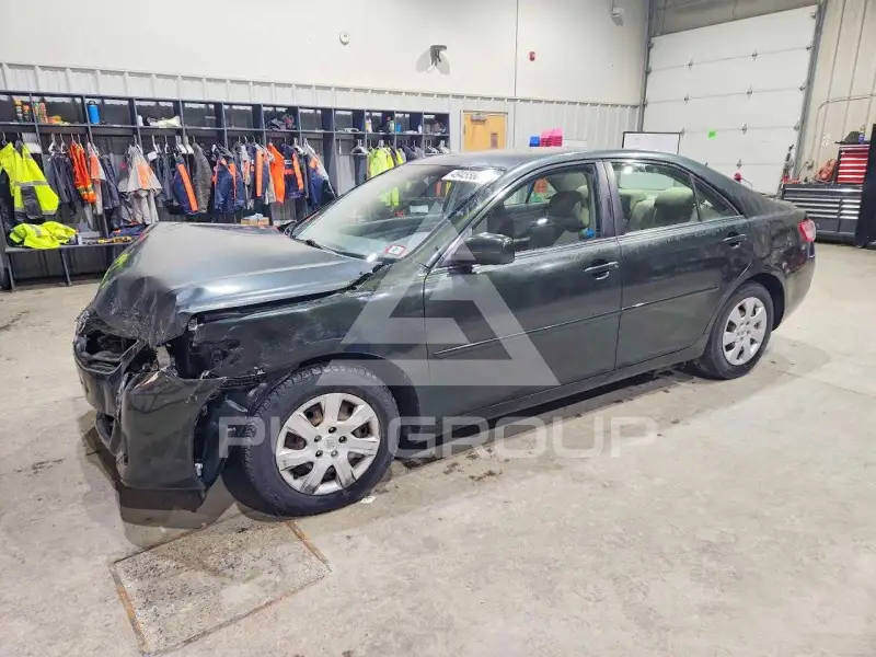 2010 Toyota CAMRY фото