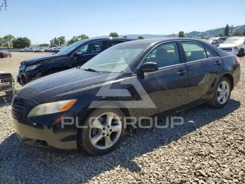 2010 Toyota CAMRY фото