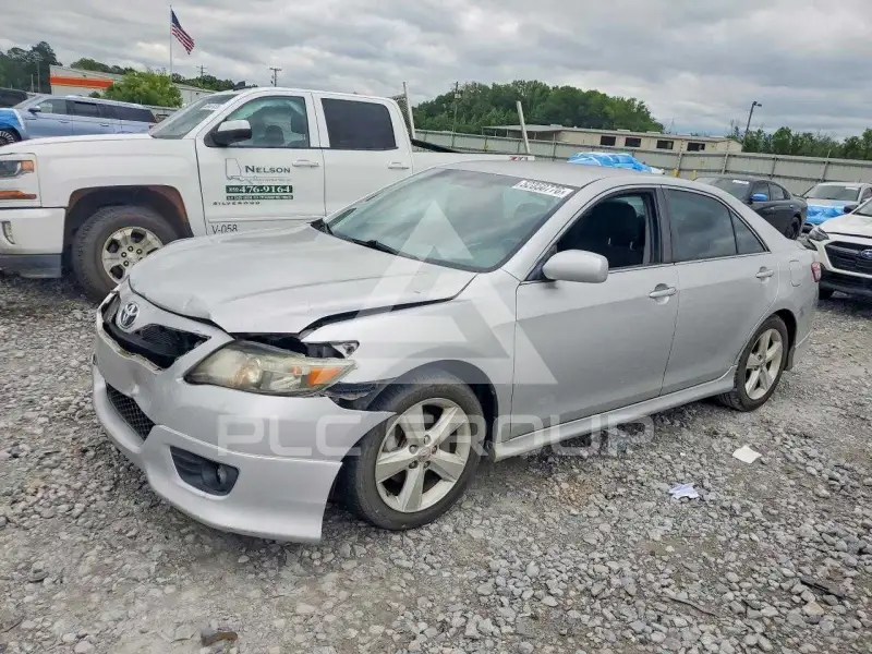 2010 Toyota CAMRY фото