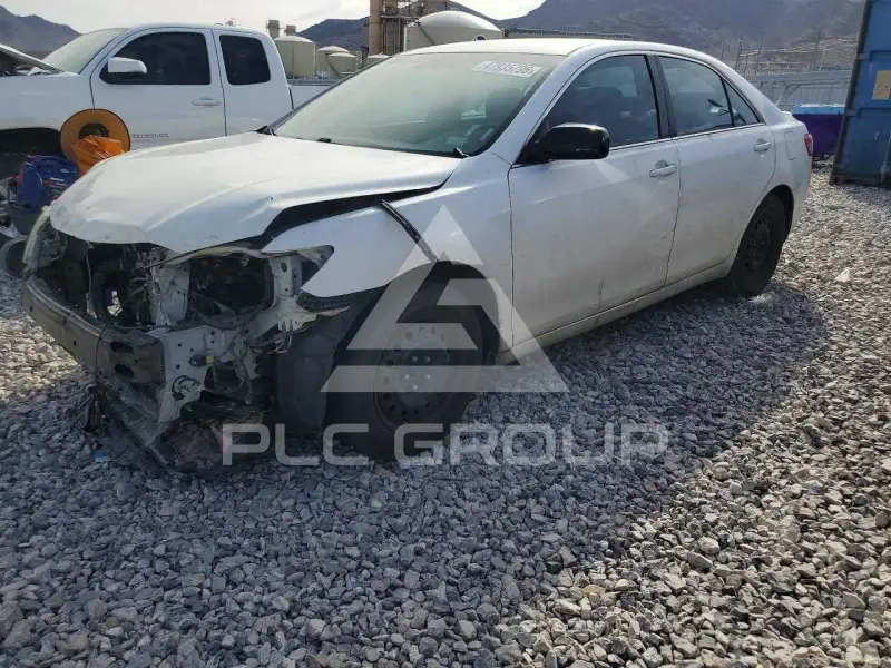 2010 Toyota CAMRY фото