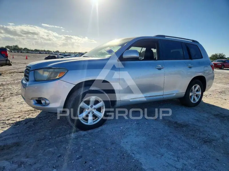 2010 Toyota Highlander фото
