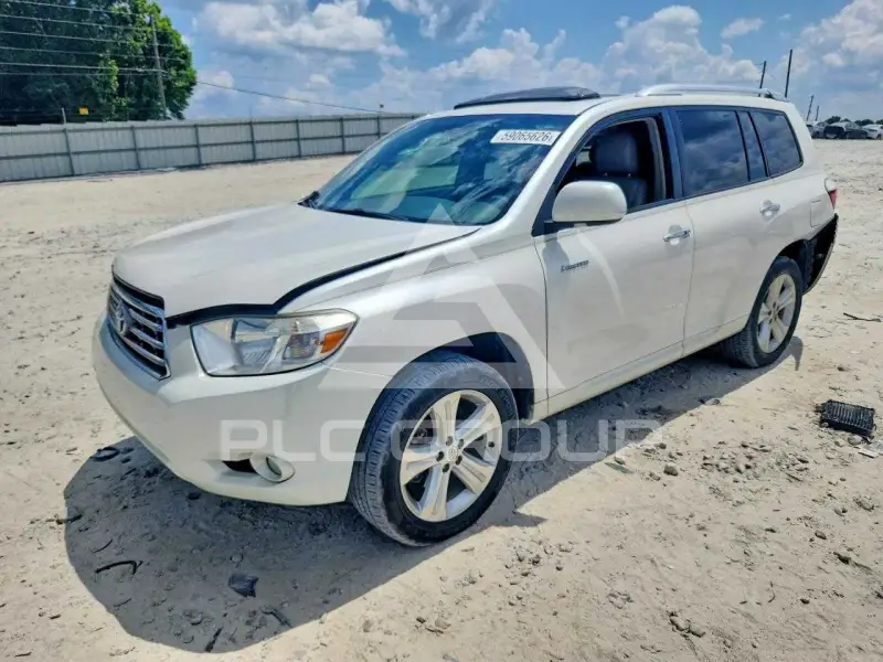 2010 Toyota Highlander фото