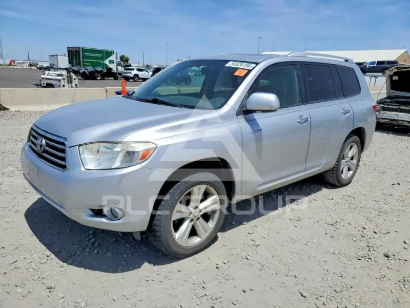 2010 Toyota Highlander photo