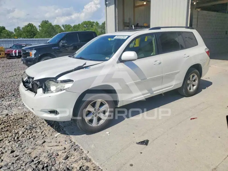 2010 Toyota Highlander photo