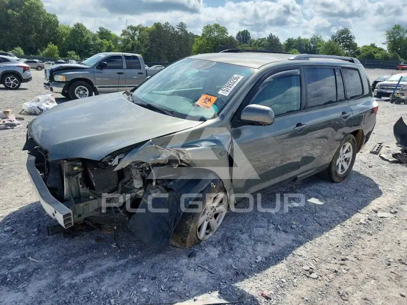 2010 Toyota Highlander photo