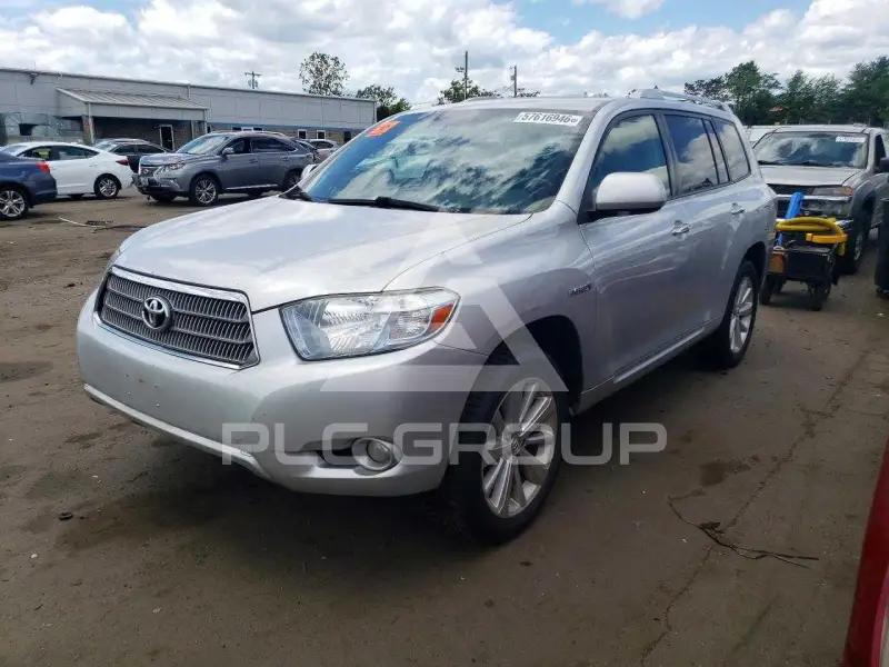 2010 Toyota Highlander photo