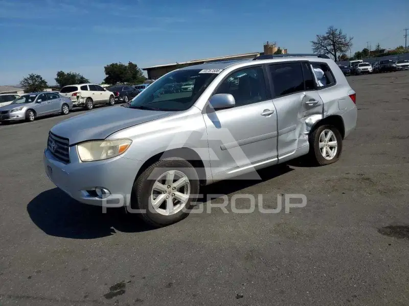 2010 Toyota Highlander photo