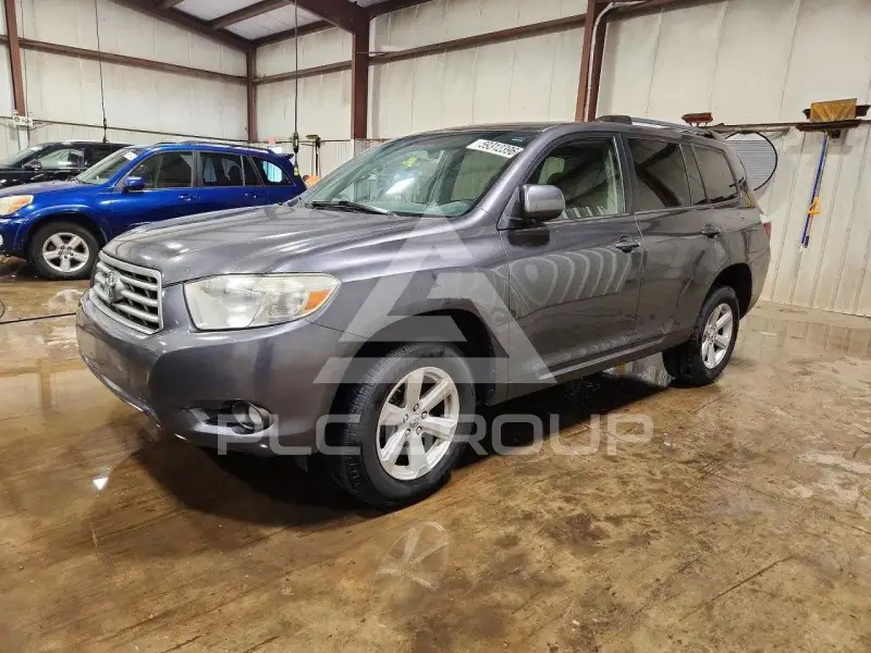 2010 Toyota Highlander photo