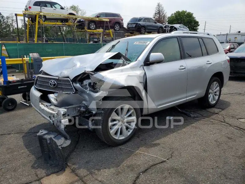 2010 Toyota Highlander фото
