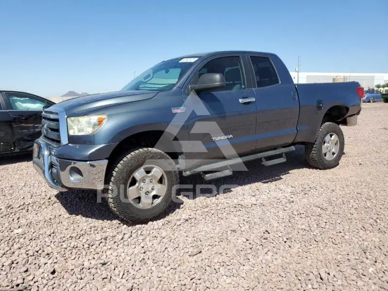 2010 Toyota TUNDRA photo