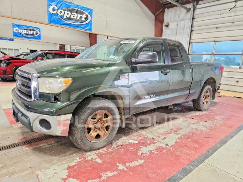 2010 Toyota TUNDRA фото