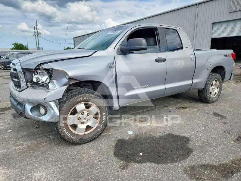 2010 Toyota TUNDRA фото