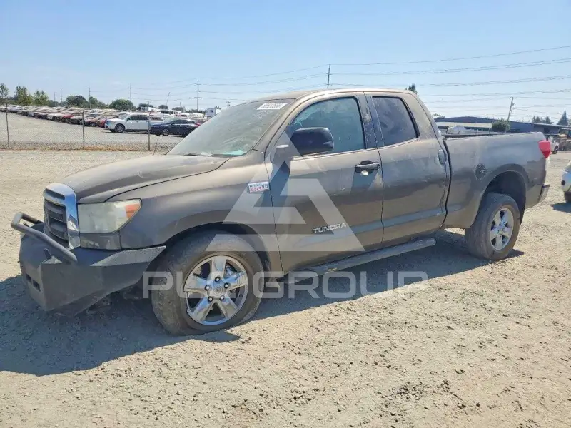 2010 Toyota TUNDRA фото