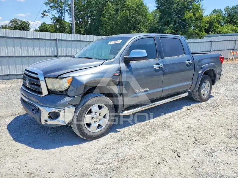 2010 Toyota TUNDRA photo