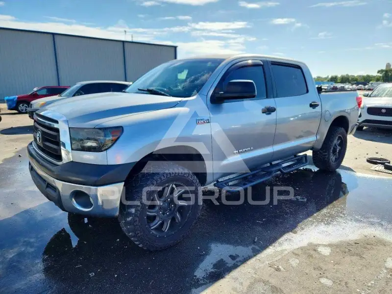2010 Toyota TUNDRA фото