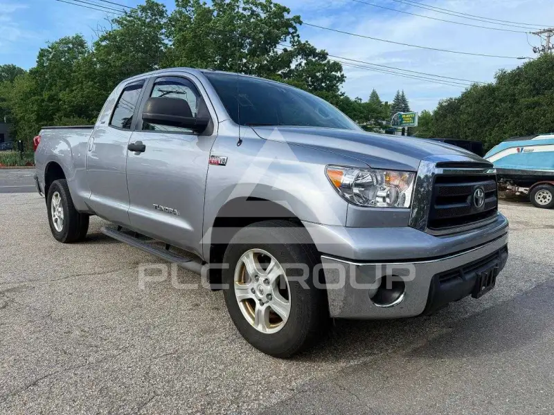 2010 Toyota TUNDRA photo